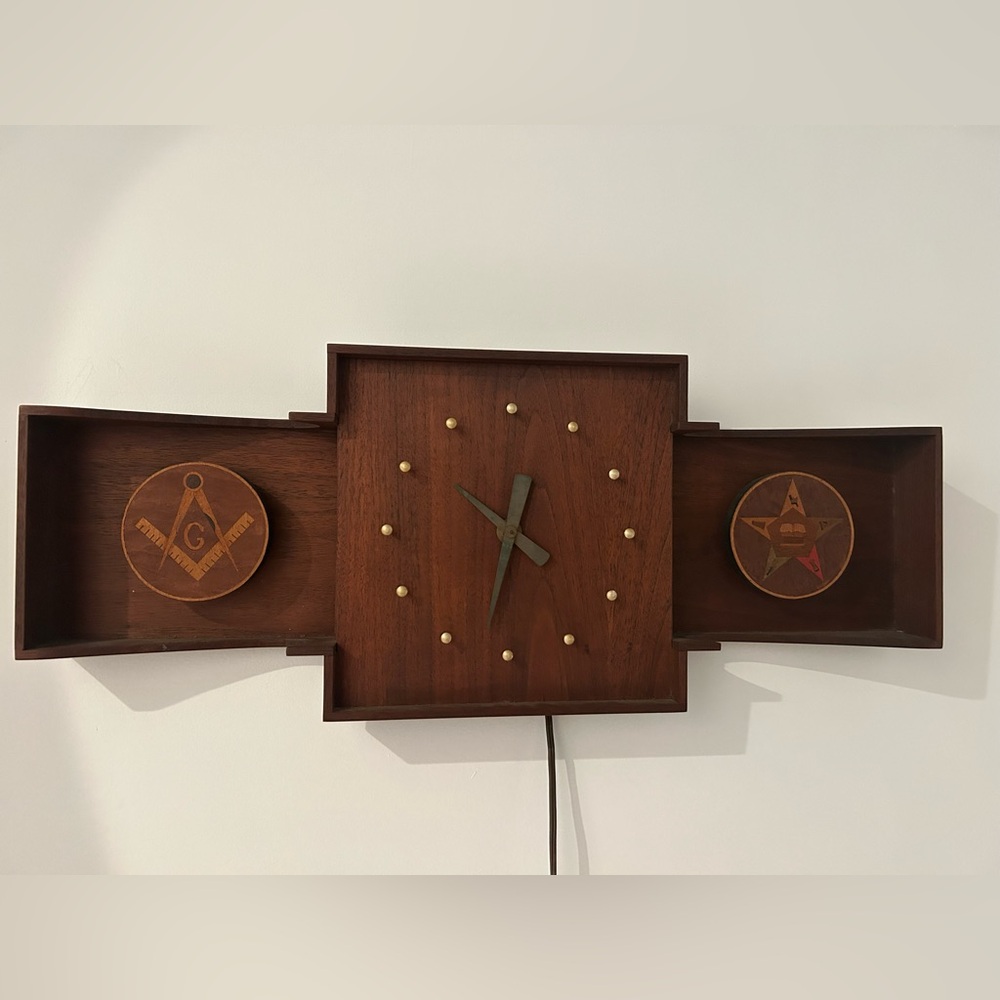 Folk Art Mid Century Masonic Clock Order of the Eastern Star